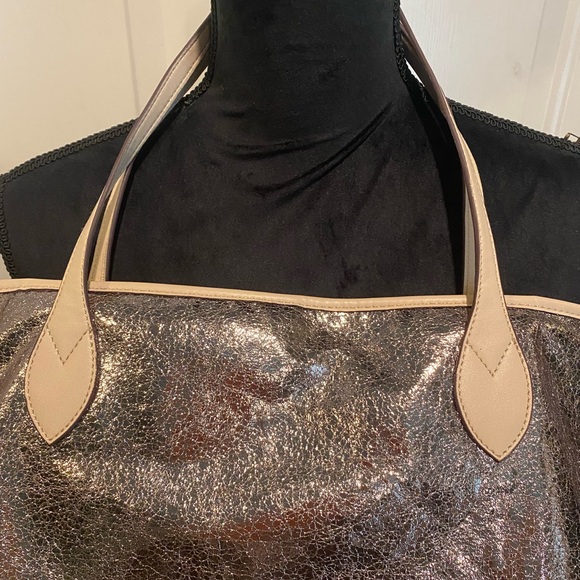Sorial New York Metallic Tote Bag NWOT - Picture 8 of 9